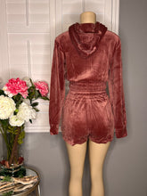 Load image into Gallery viewer, 2 Piece Plush Long Sleeve Fleece &amp; Shorts Set
