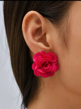 Load image into Gallery viewer, Rose Earrings
