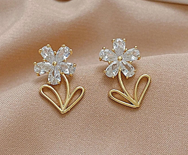 Flower Design Stud Earrings